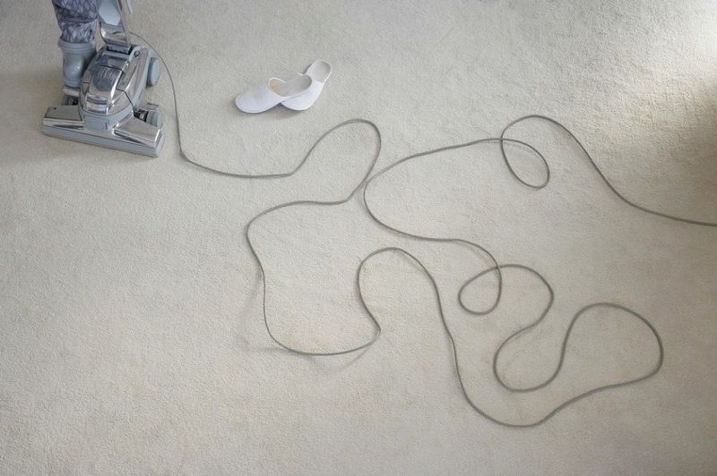 vacuum cord on carpet